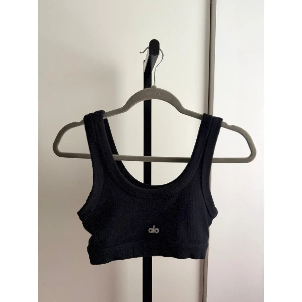 Alo Yoga Wellness Bra - Size Small - Black